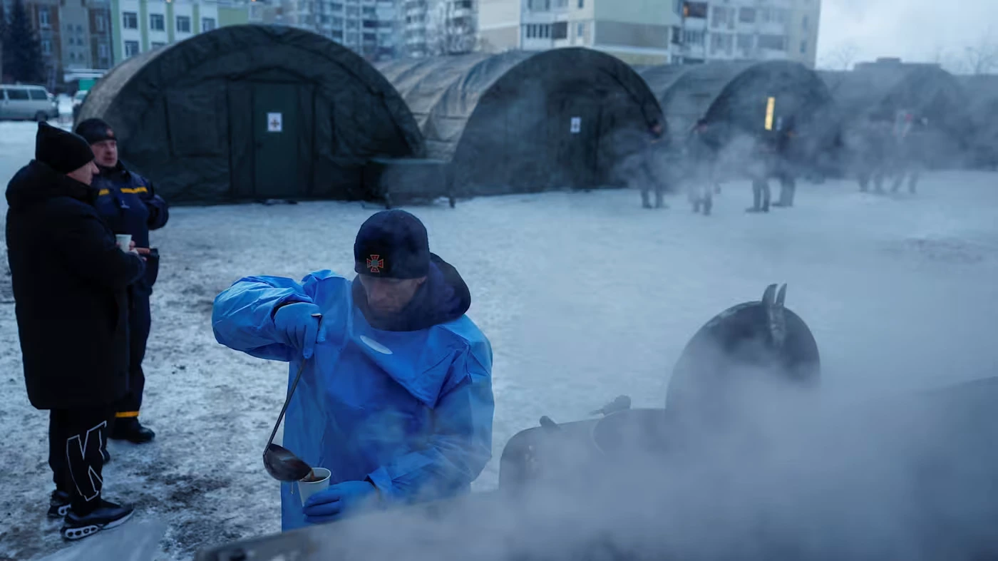 Президент Дональд Трамп заявил, что Владимир Путин согласился приостановить удары по столице Украины