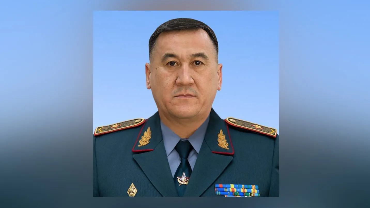Токаев освободил от должности командующего войсками регионального командования “Запад”
