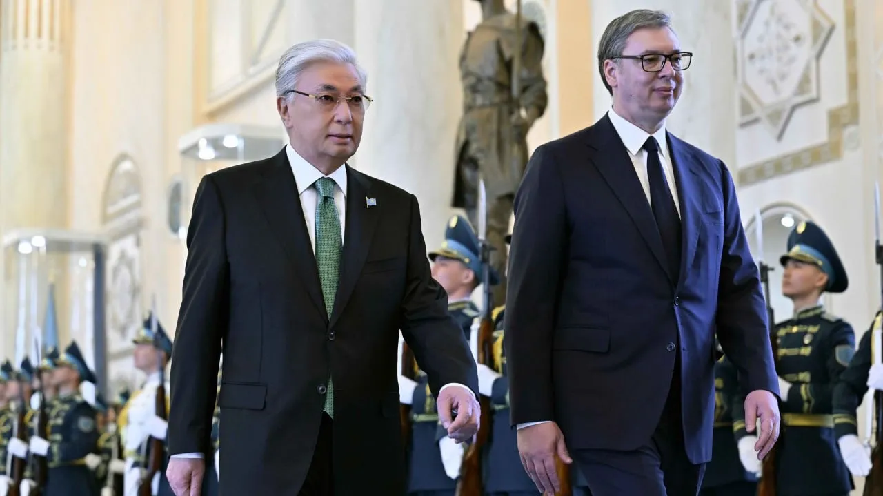 Как прошла торжественная церемония встречи Александра Вучича в Акорде