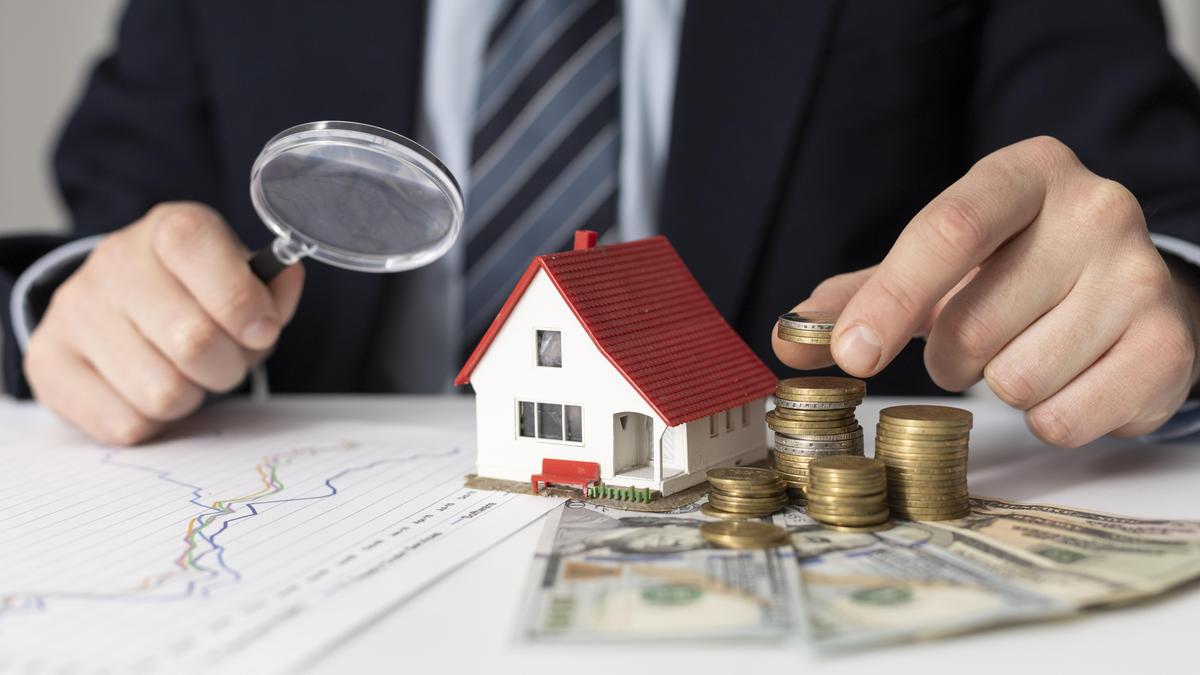 Нужно ли оформлять в наследство квартиру, если уже в ней живешь