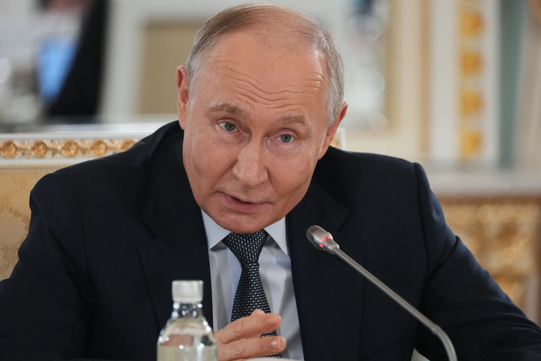 Путин говорит о компромиссах — Зеленский направил открытое письмо и приглашение